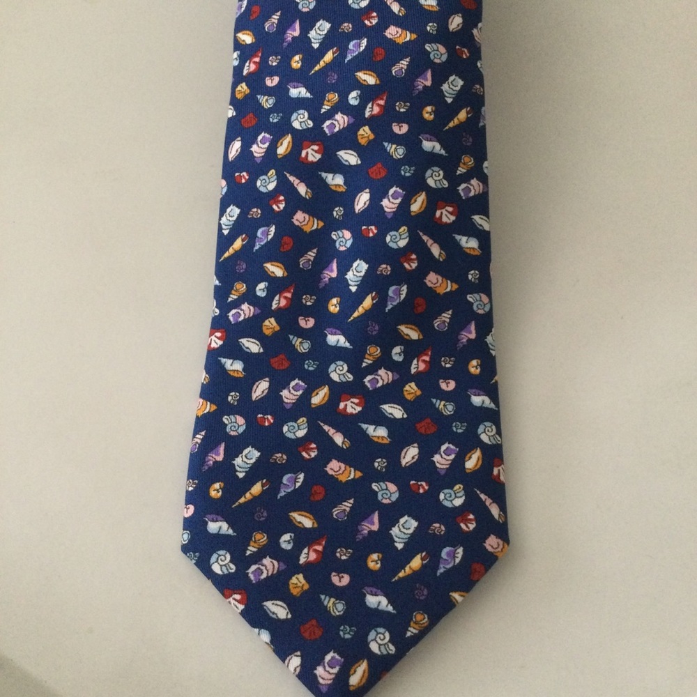 BUGATCHI MENS SILK TIE SEA SHELL PRINT BLUE NWOT
